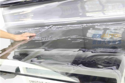 绍兴汽车玻璃贴膜 全车龙膜畅悦系列施工作业详解